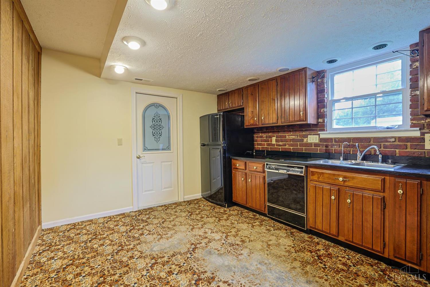 N 513 Columbus Avenue Property Photo 14