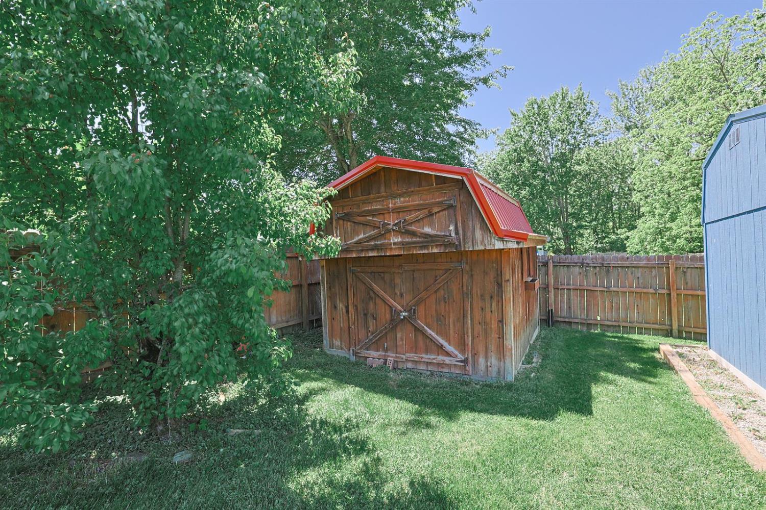 N 513 Columbus Avenue Property Photo 38