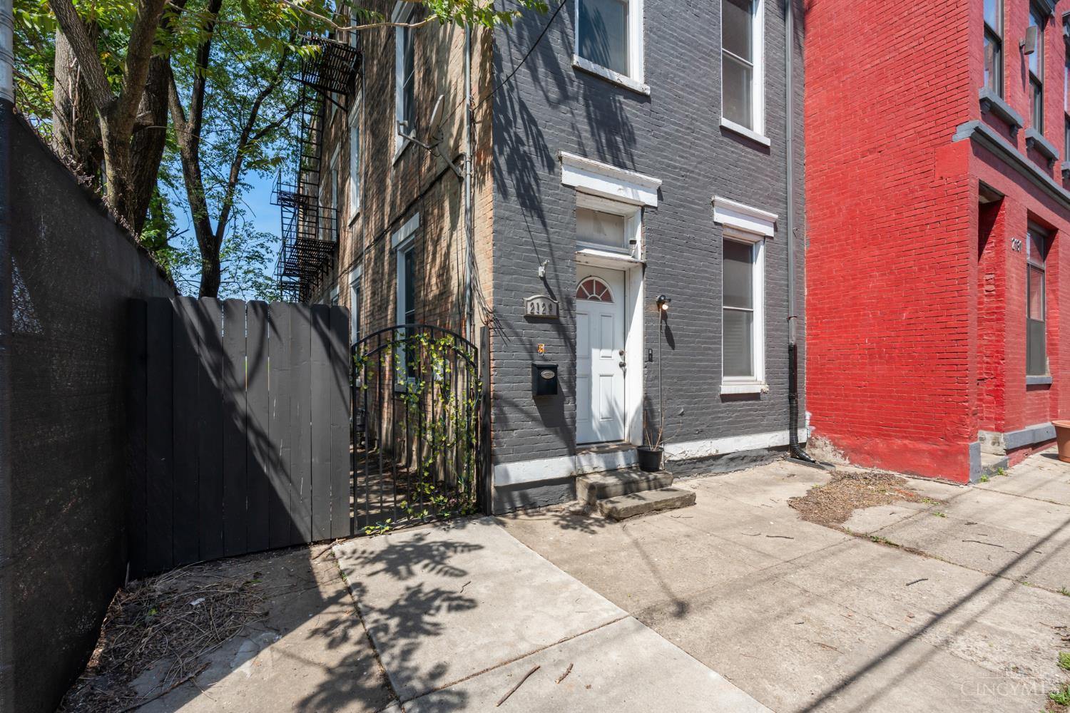 2129 Colerain Avenue Property Photo 2