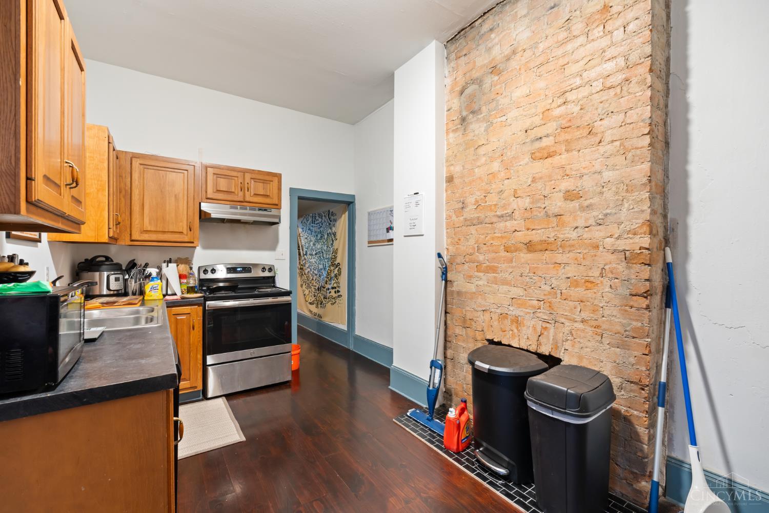 2129 Colerain Avenue Property Photo 6