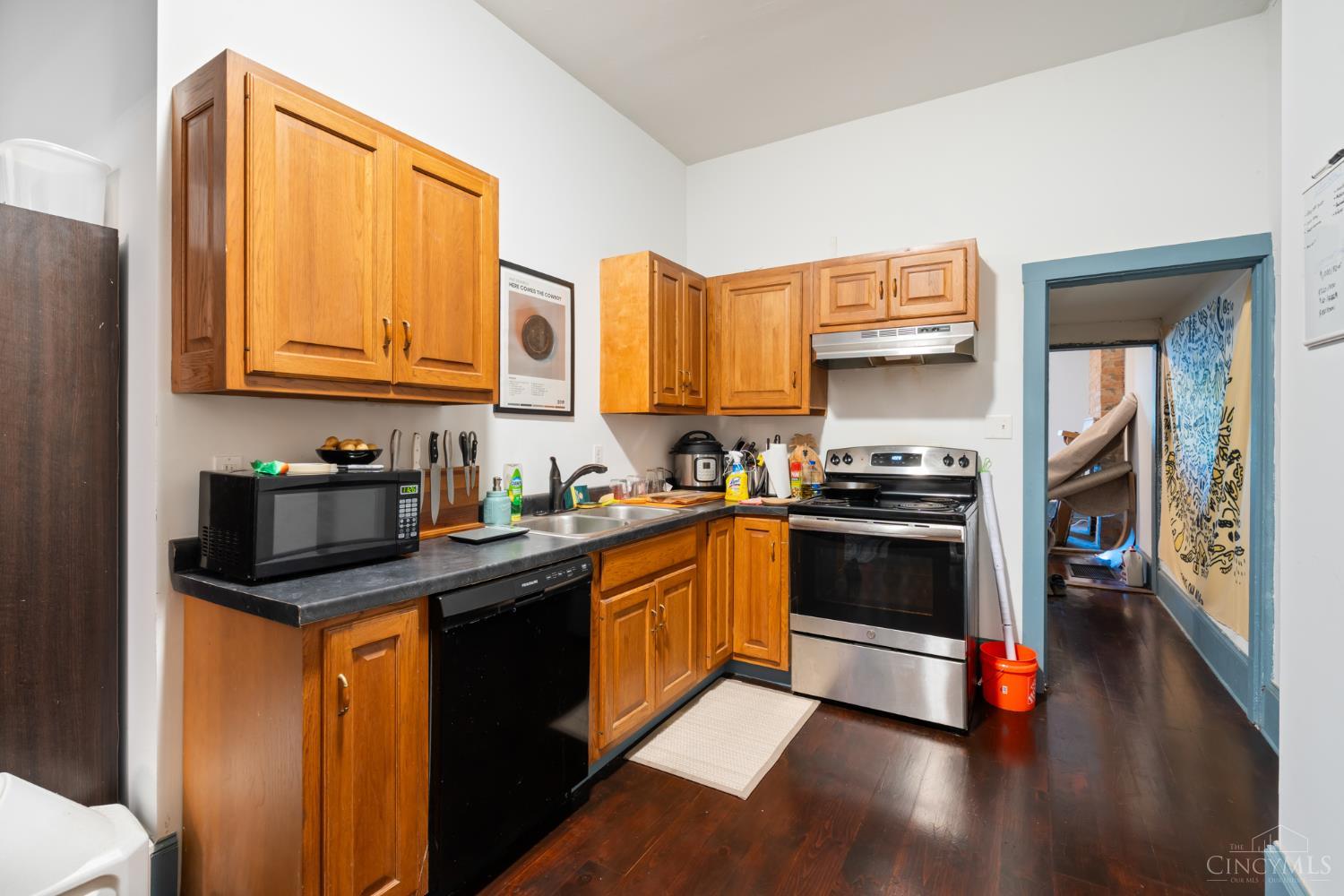 2129 Colerain Avenue Property Photo 7