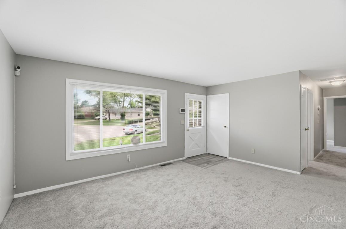 1855 Bluehill Drive Property Photo 6