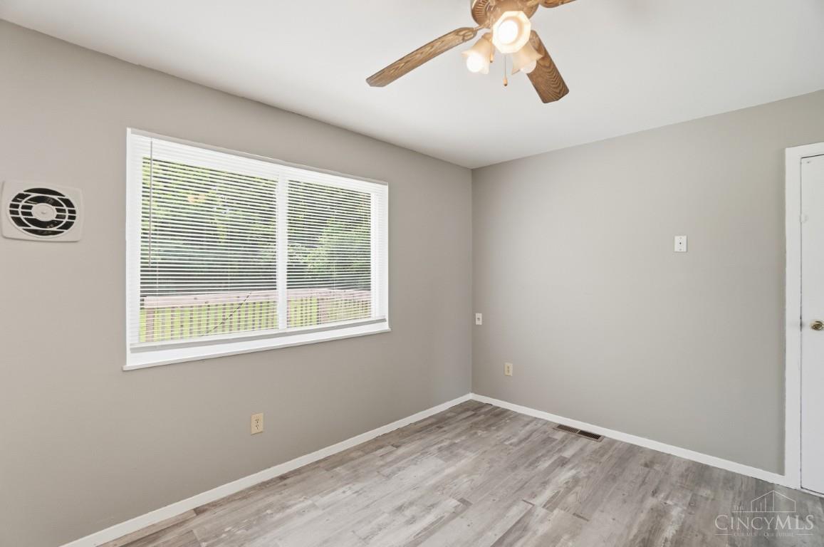 1855 Bluehill Drive Property Photo 14