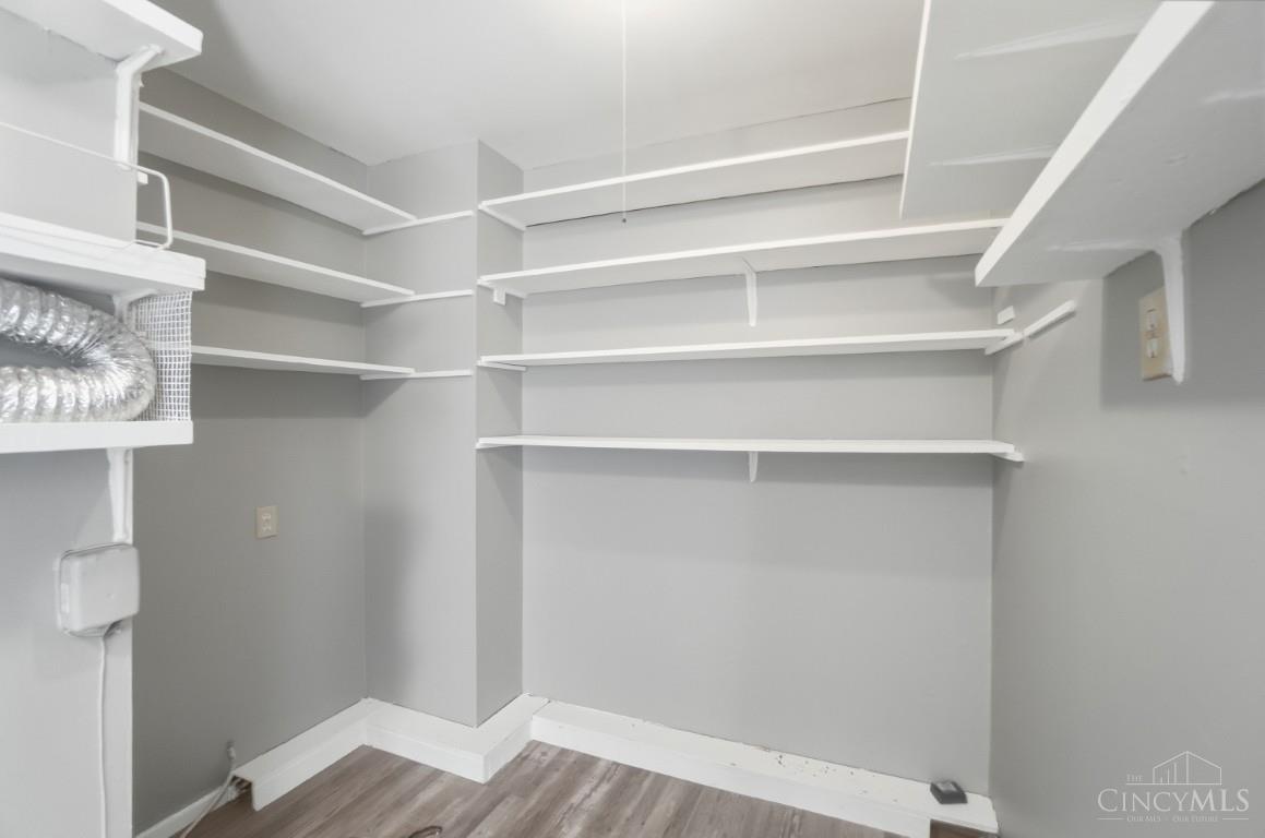 1855 Bluehill Drive Property Photo 16