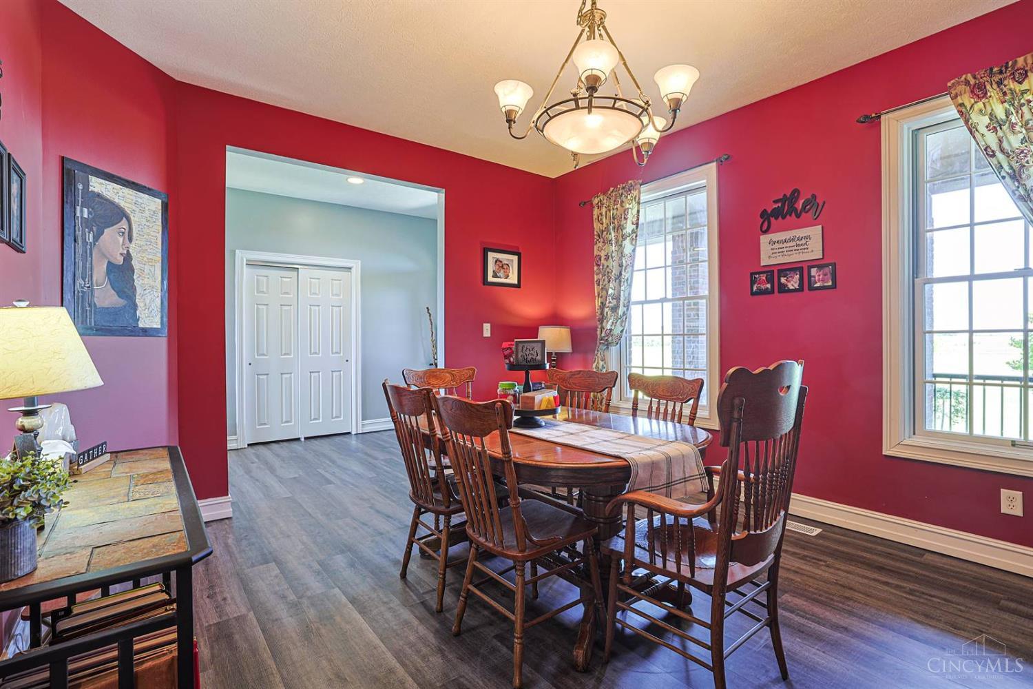 5640 Horseshoe Bend Property Photo 12