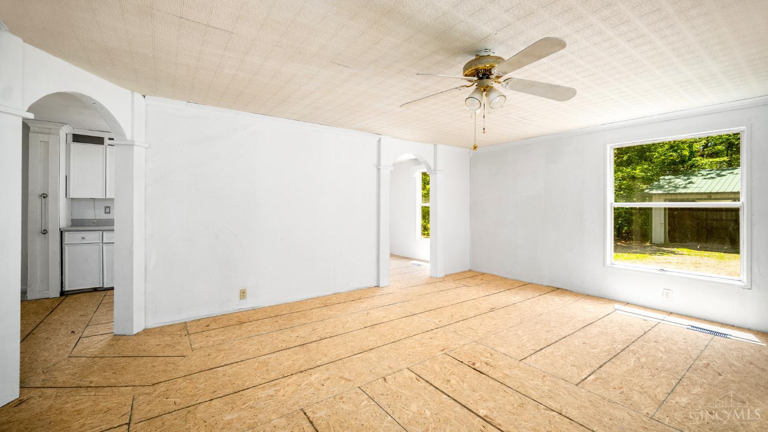 191 Cox Road Property Photo 6