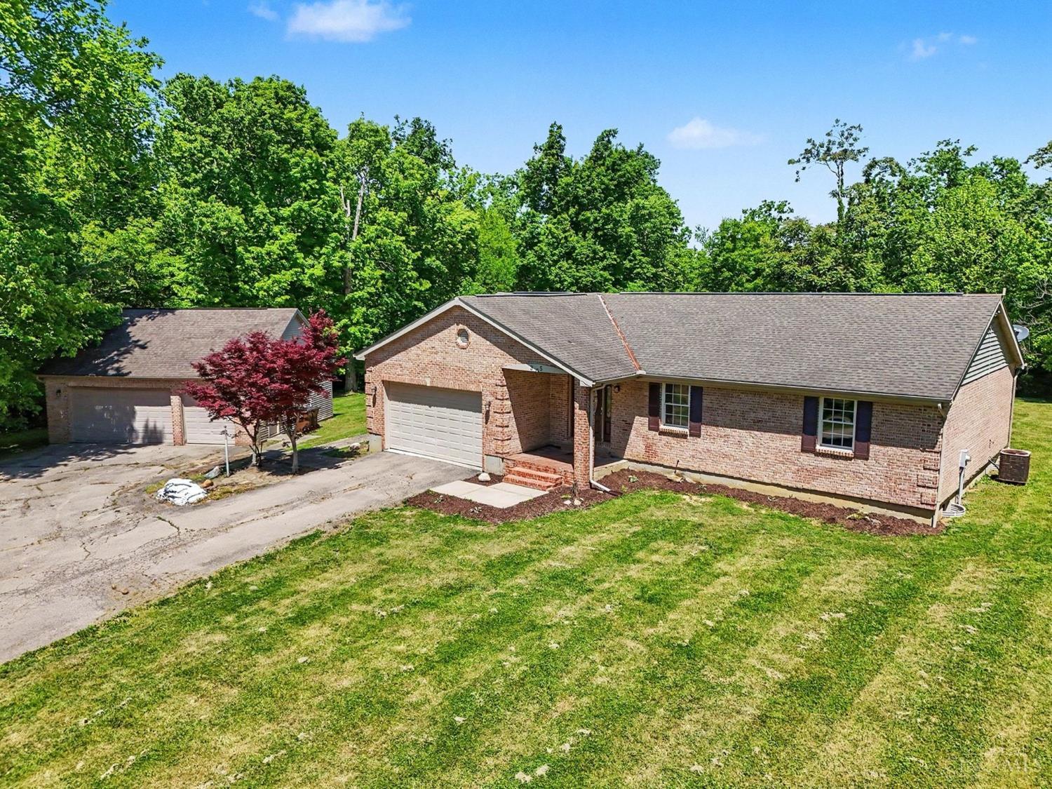 305 Eagle Knoll Drive Property Photo 1