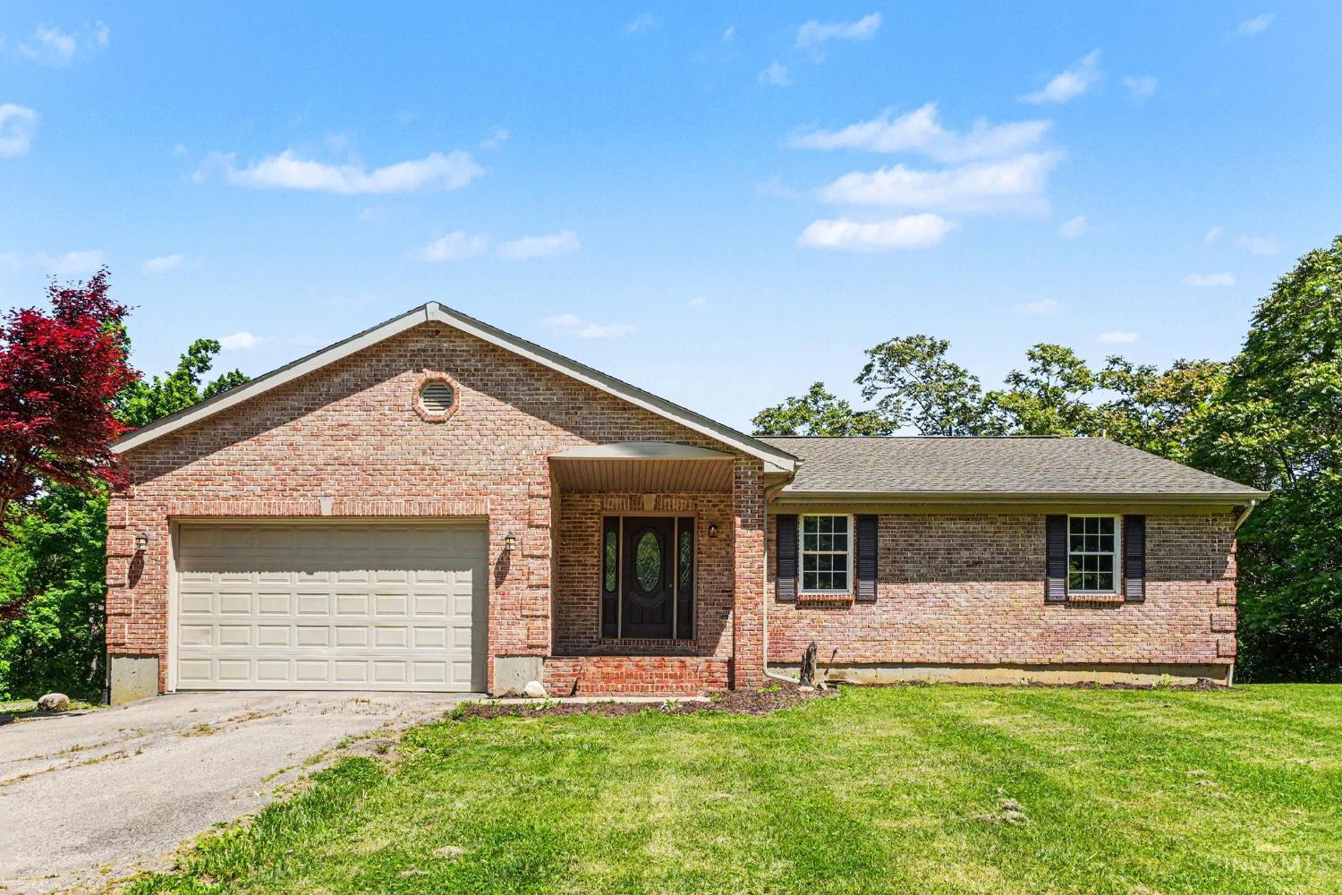 305 Eagle Knoll Drive Property Photo 2