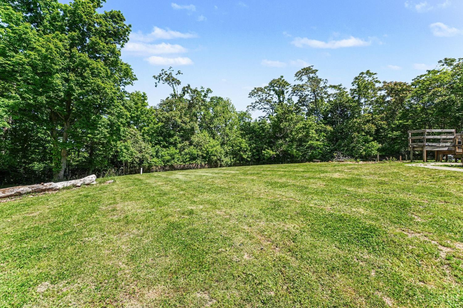 305 Eagle Knoll Drive Property Photo 16