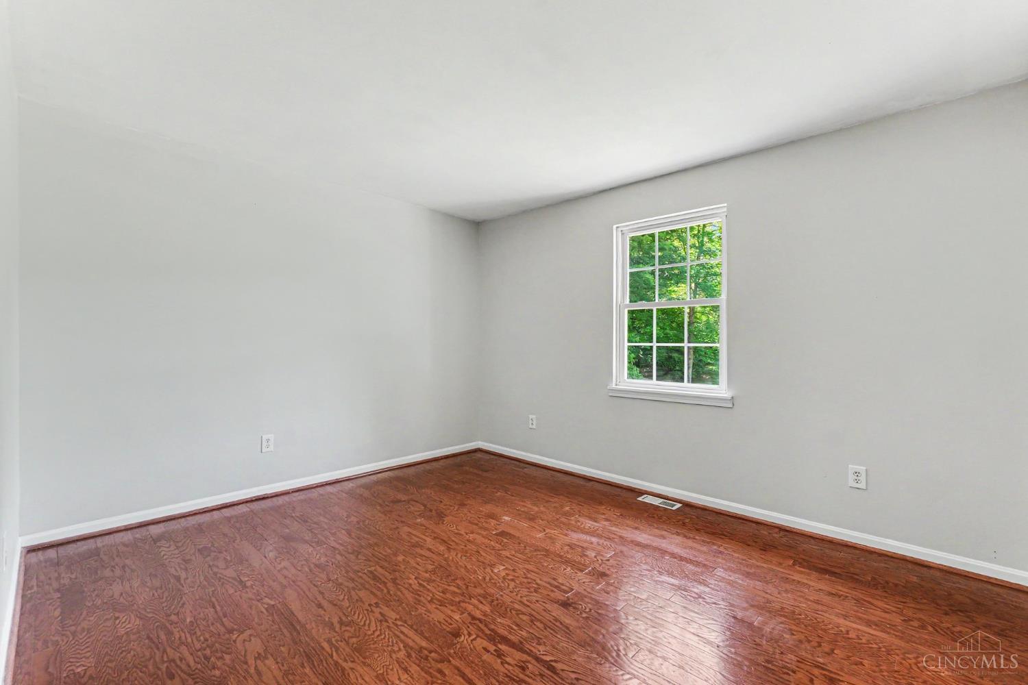 305 Eagle Knoll Drive Property Photo 23