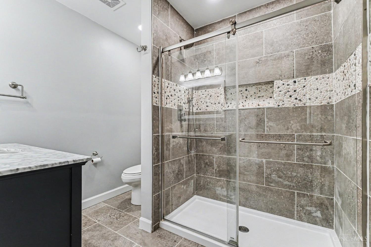 305 Eagle Knoll Drive Property Photo 25