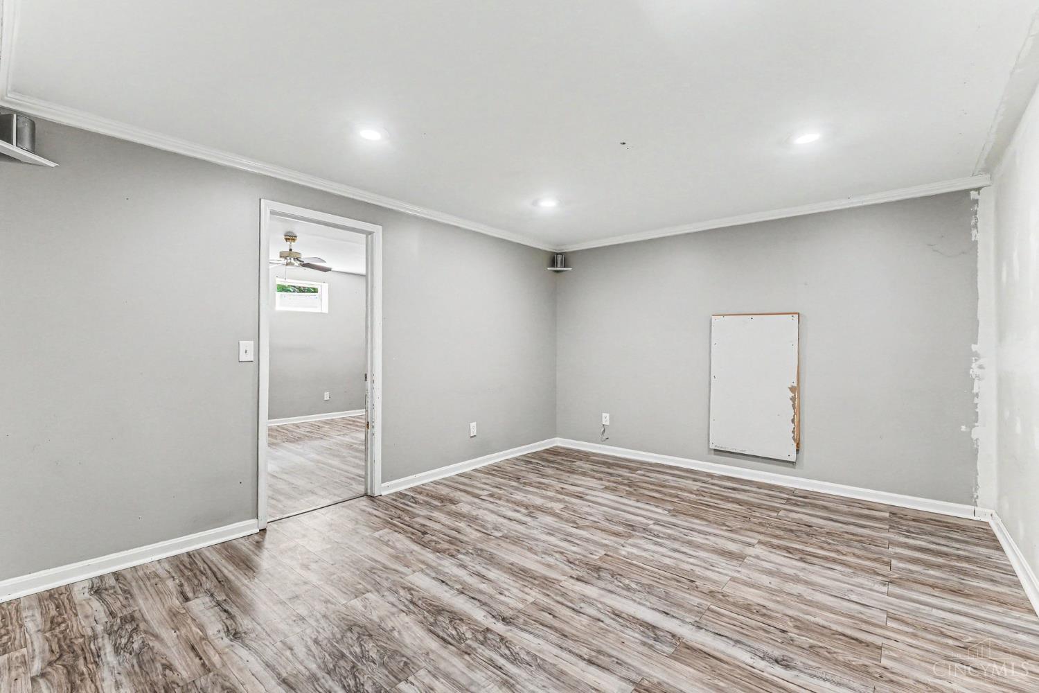 305 Eagle Knoll Drive Property Photo 28