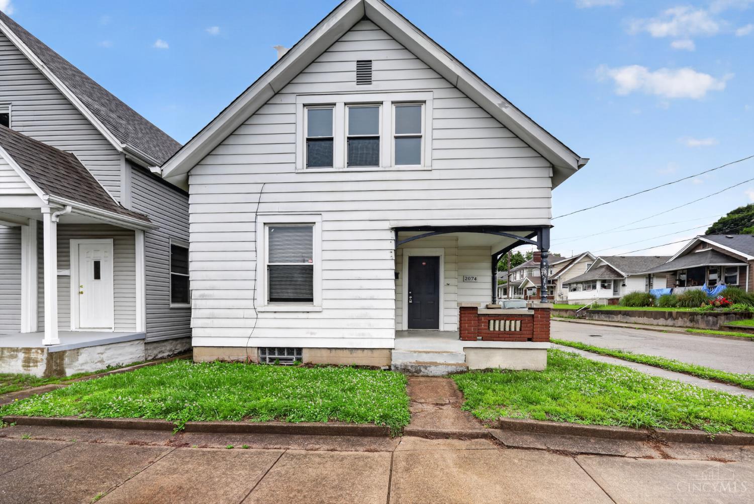 2074 Benninghofen Avenue Property Photo 1