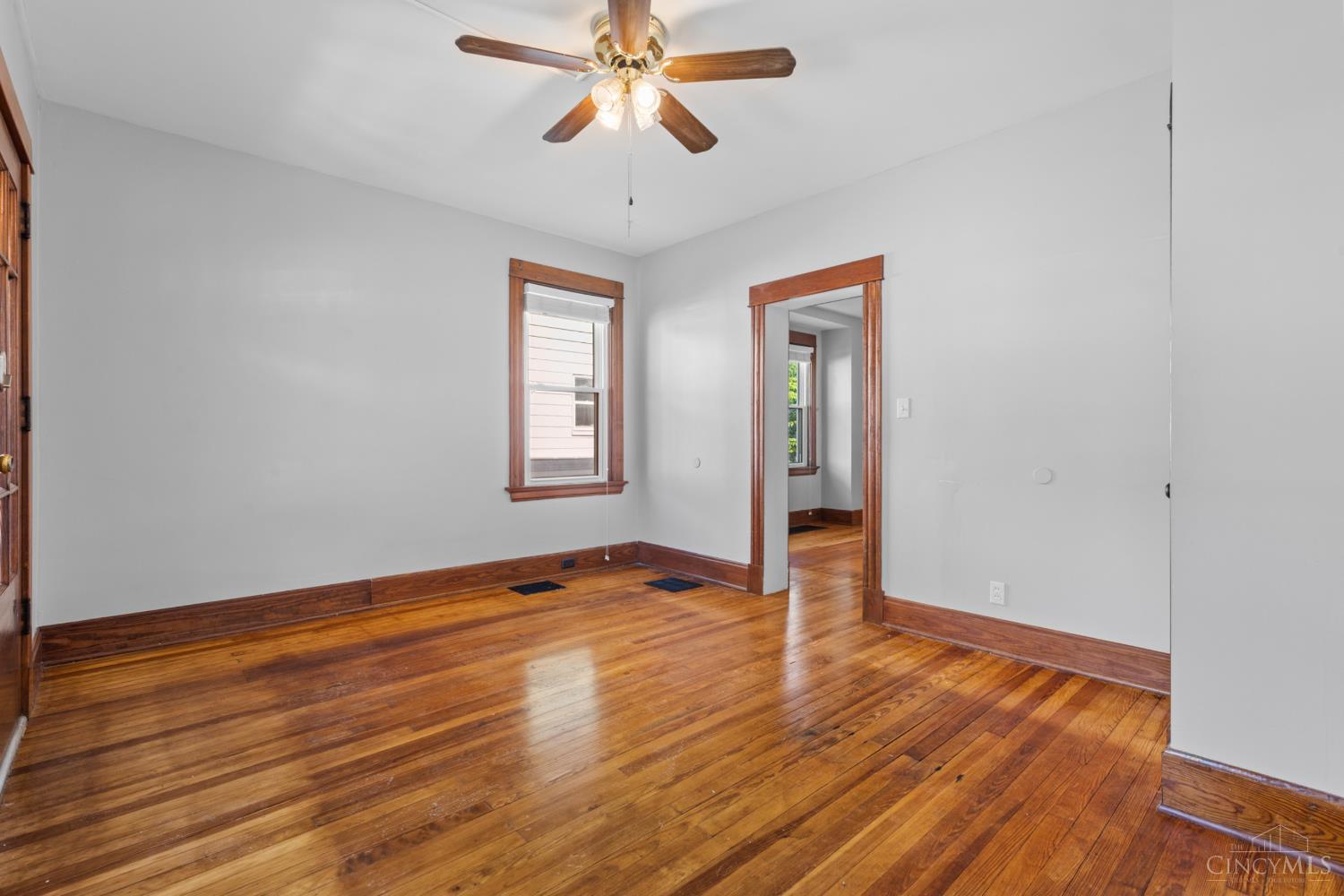3403 Brotherton Road Property Photo 8