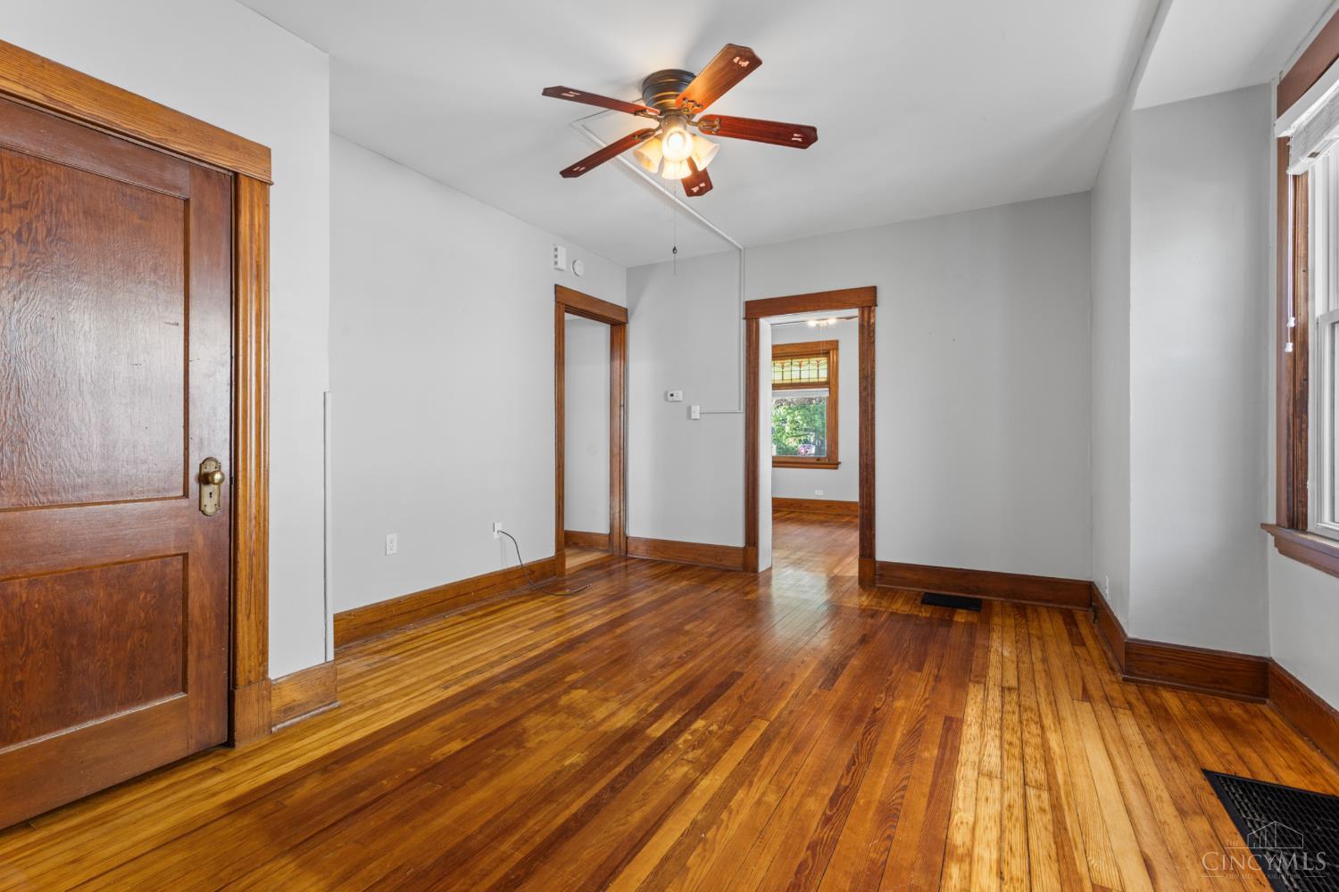 3403 Brotherton Road Property Photo 9