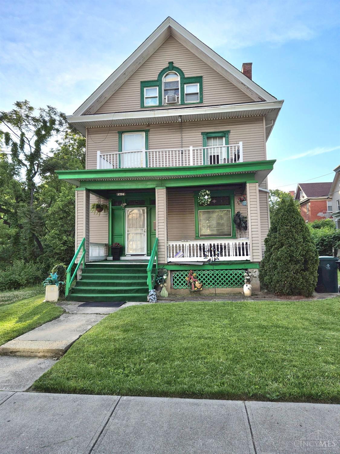 2704 Euclid Avenue Property Photo 1