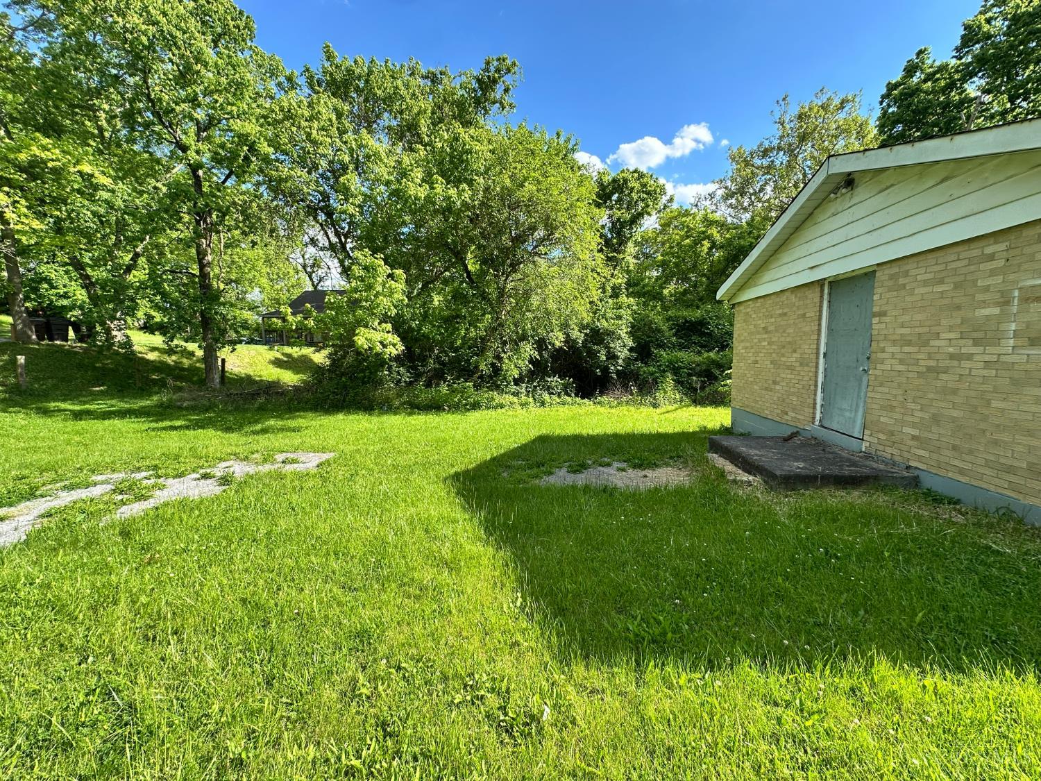 6715 Hamilton Mason Road Property Photo 3