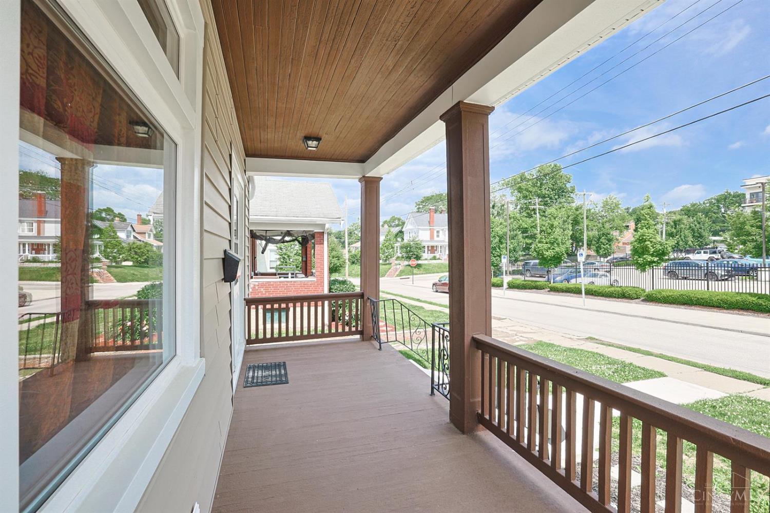 5807 Prentice Street Property Photo 3