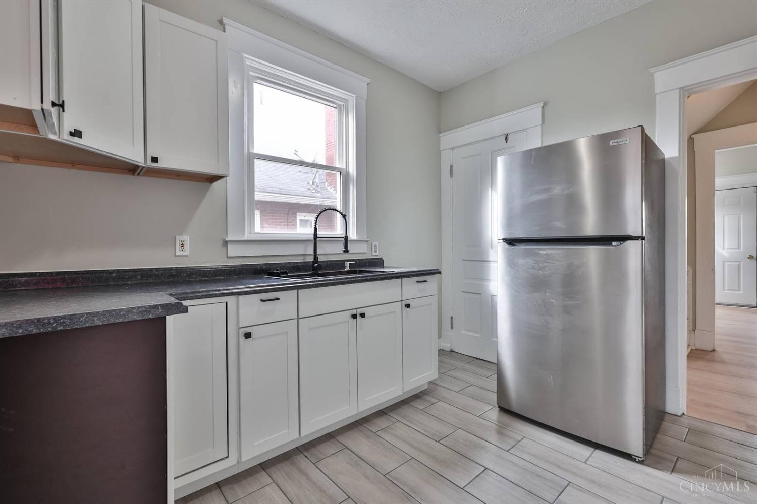 5807 Prentice Street Property Photo 14