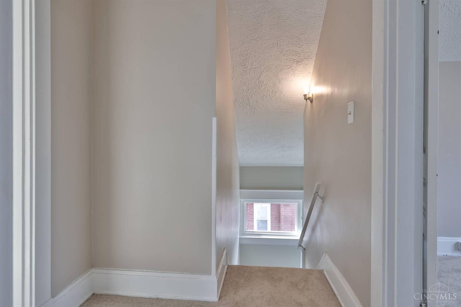 5807 Prentice Street Property Photo 17