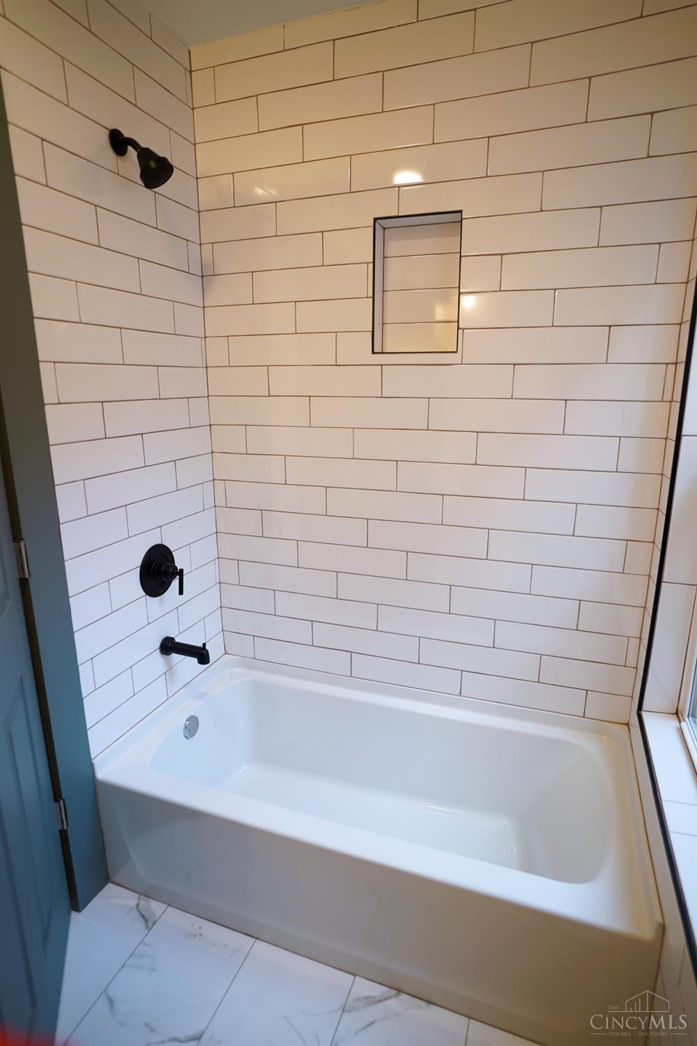 472 Dayton Street Property Photo 26