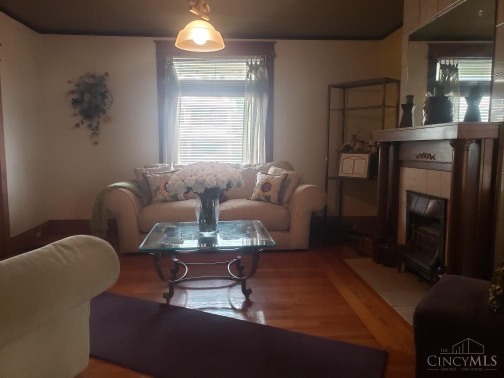 119 Woolper Avenue Property Photo 5