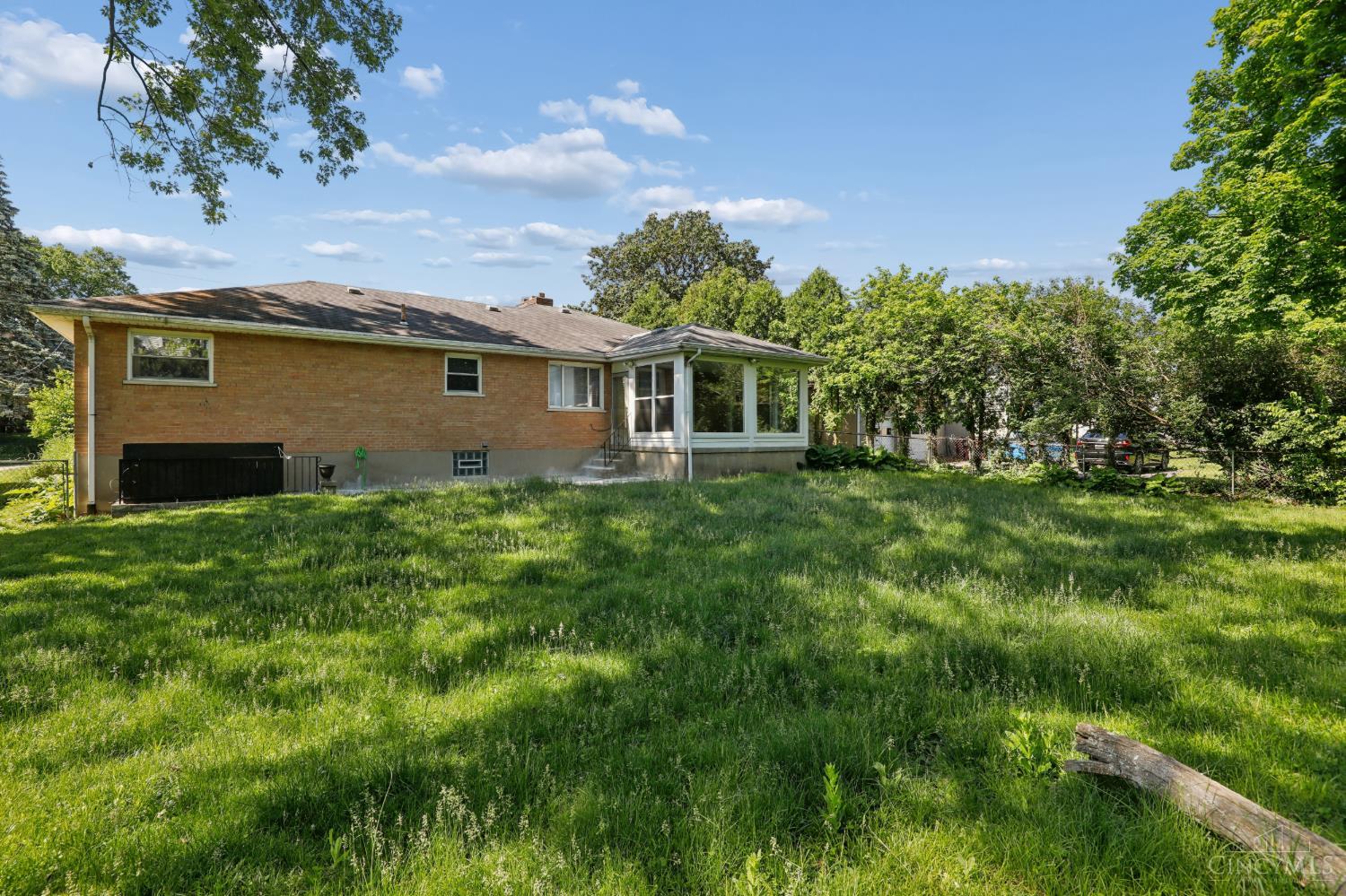 4384 Yakima Court Property Photo 6
