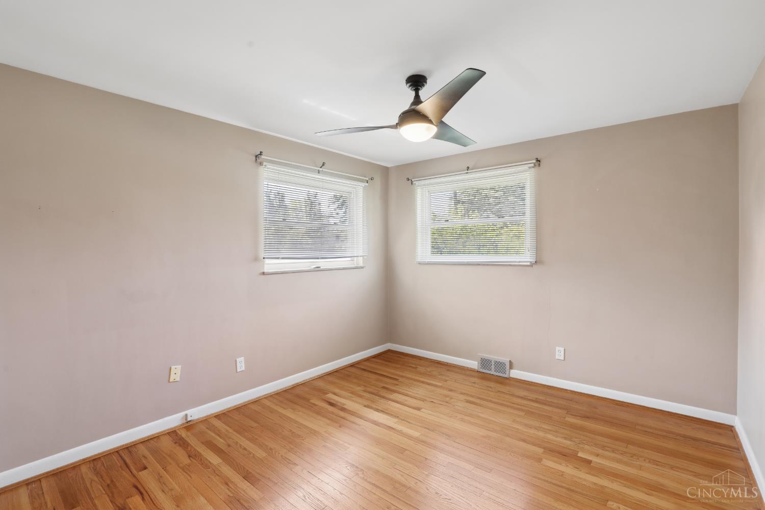 4384 Yakima Court Property Photo 27