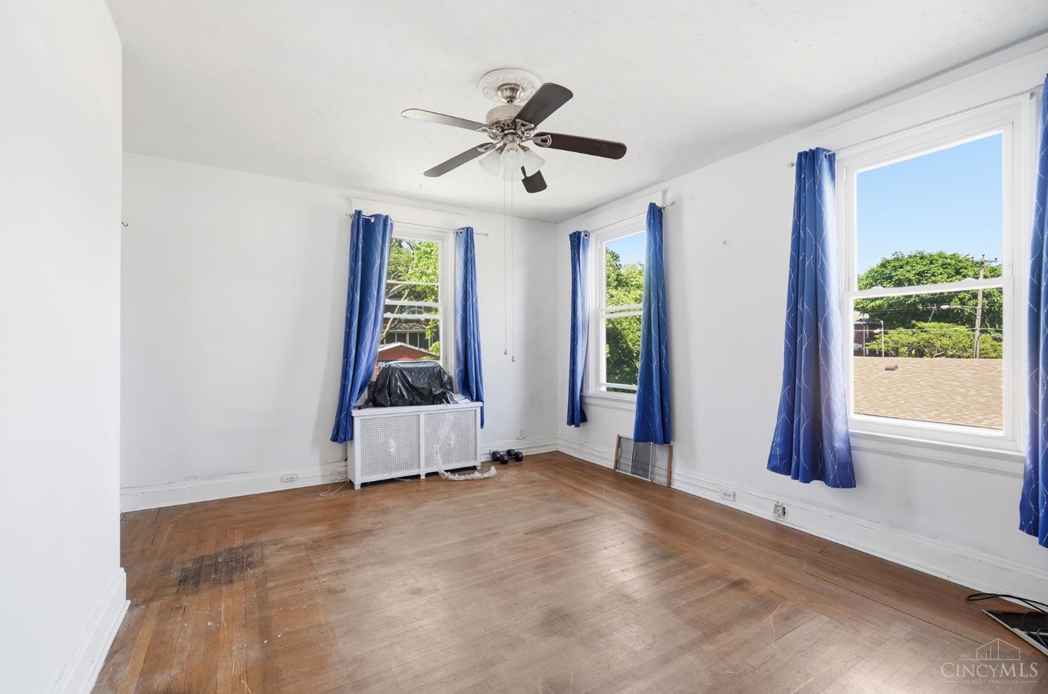 1540 Pullan Avenue Property Photo 17