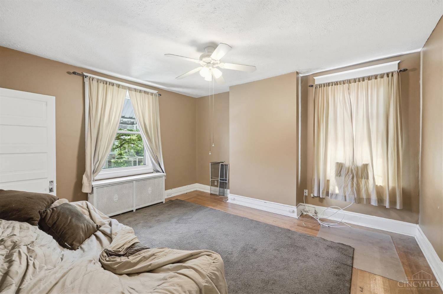 1540 Pullan Avenue Property Photo 21
