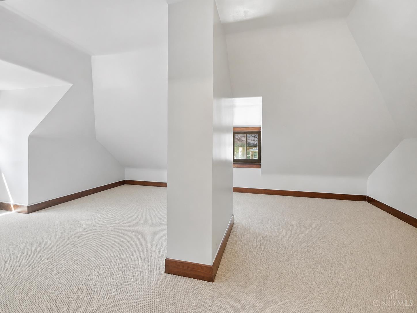 1540 Pullan Avenue Property Photo 27