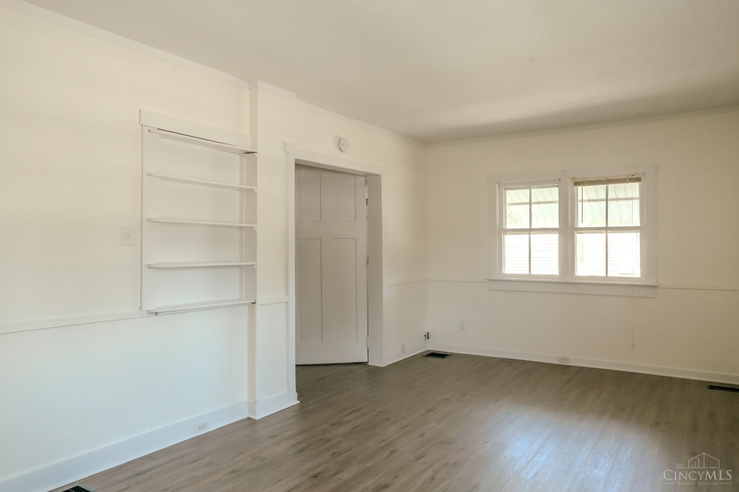 1014 Race Drive Property Photo 23