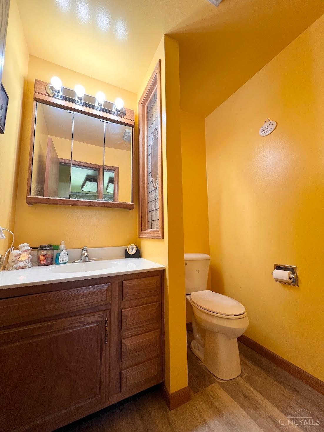 4211 St Rd 252 Property Photo 11