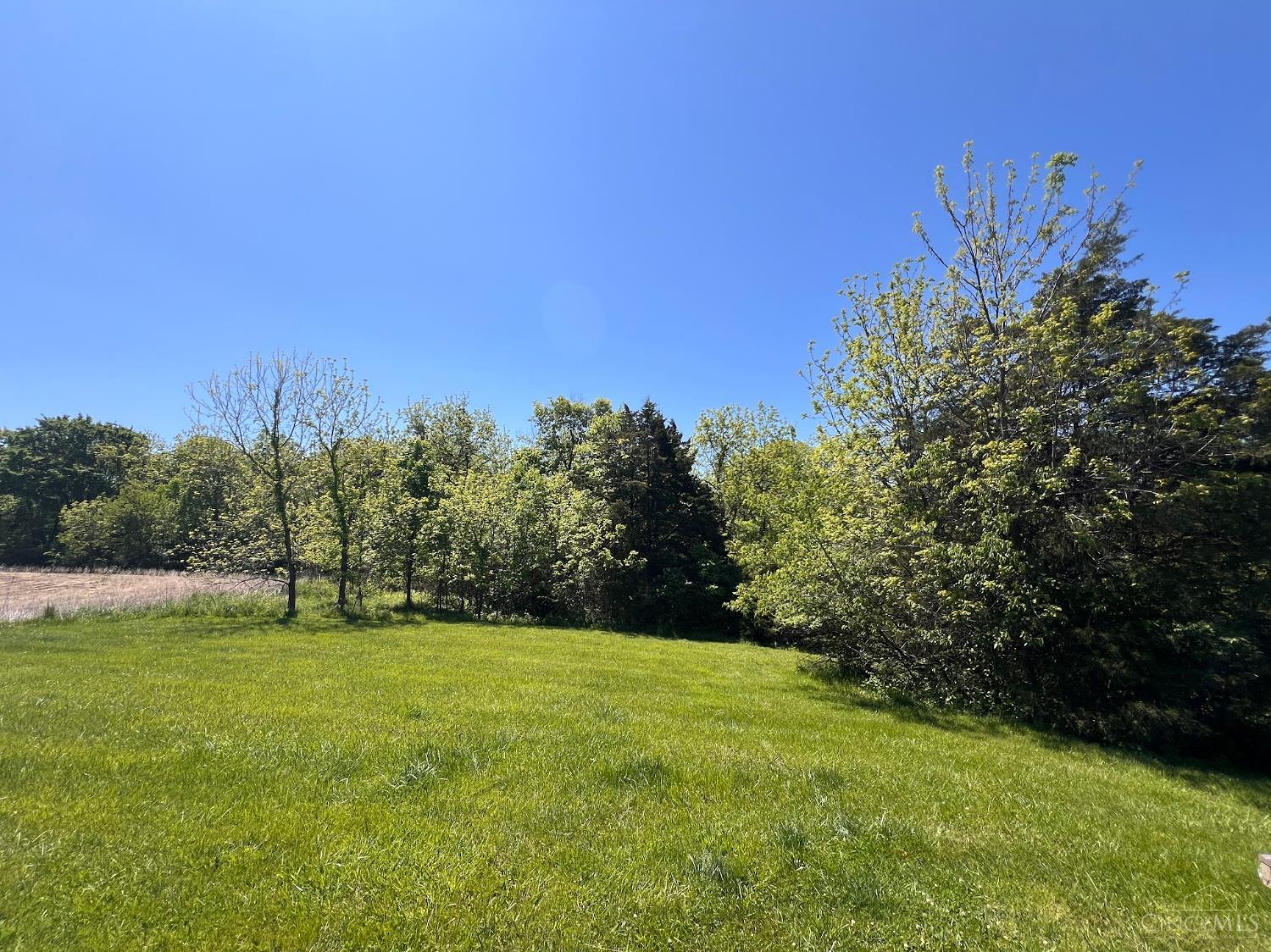 4211 St Rd 252 Property Photo 16