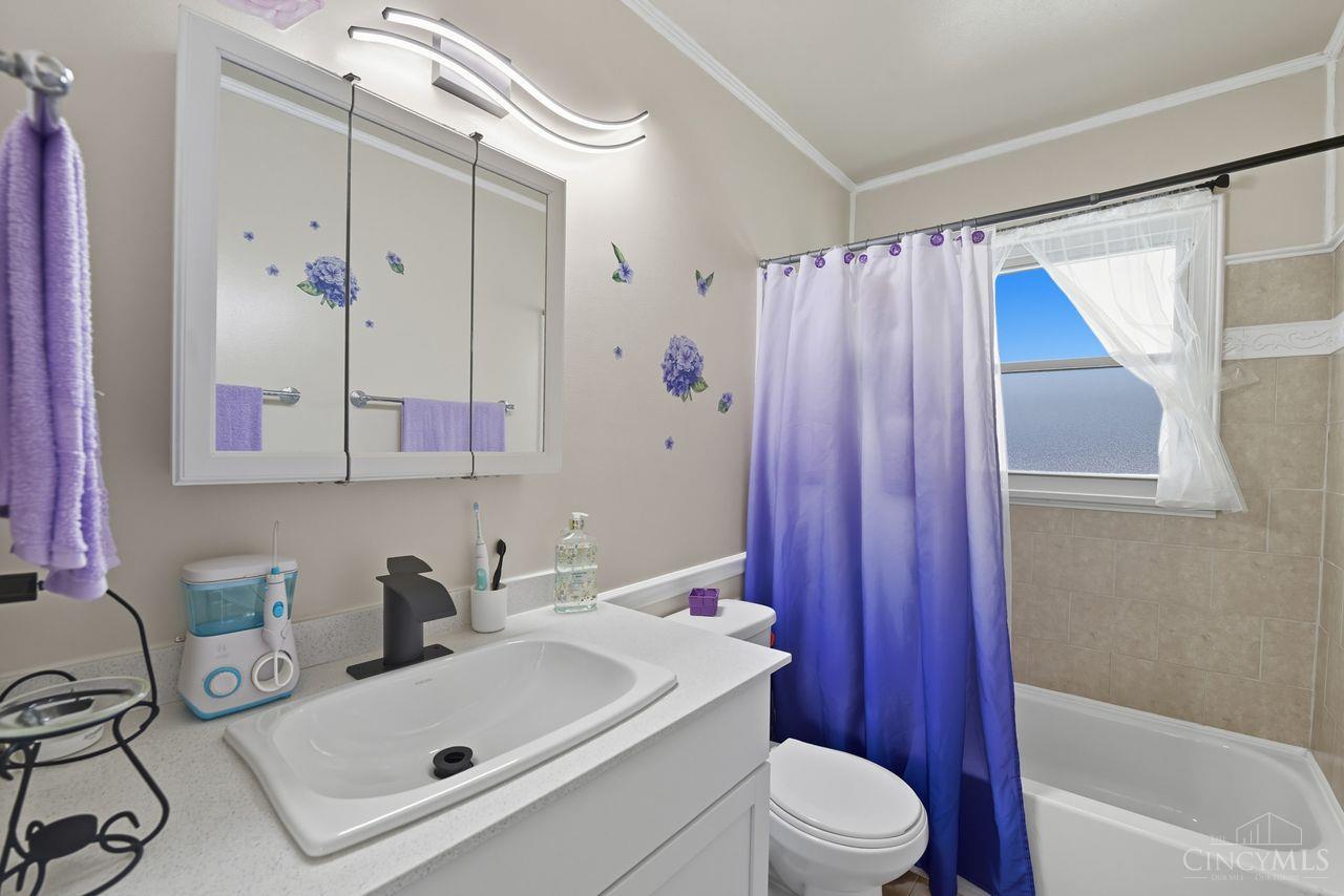 5974 Sunridge Drive Property Photo 20