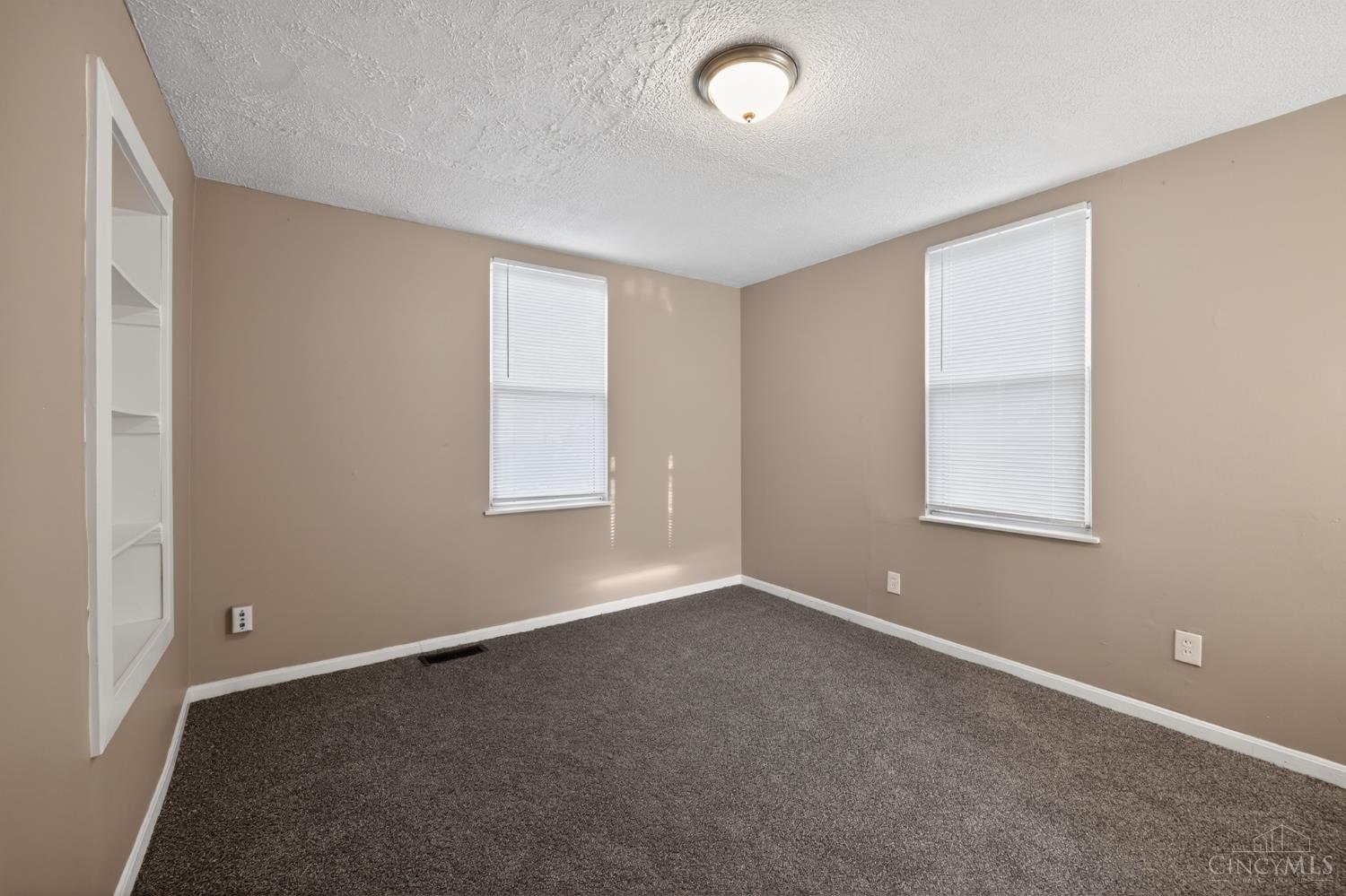 6586 Parrish Avenue Property Photo 16