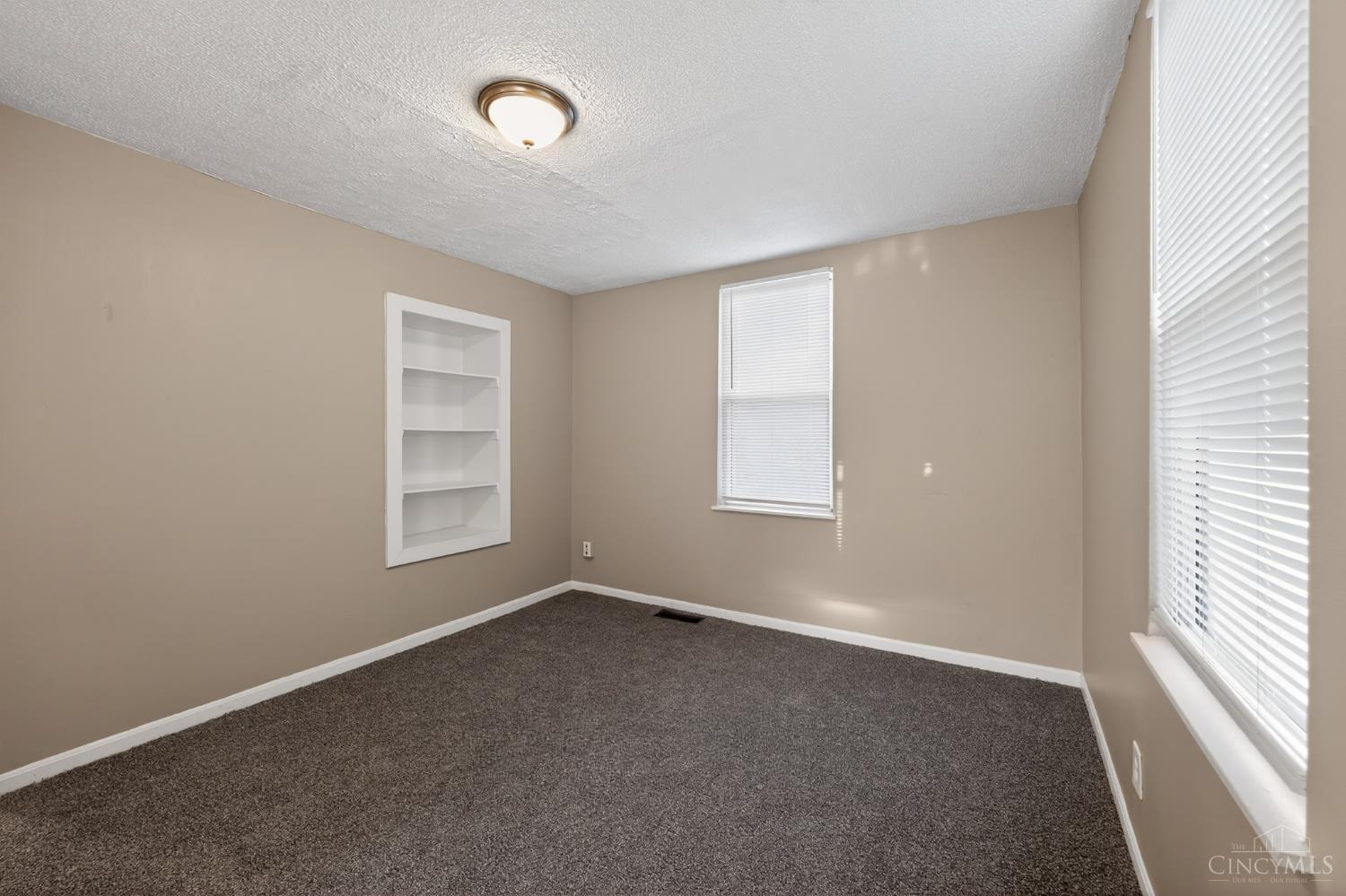 6586 Parrish Avenue Property Photo 17
