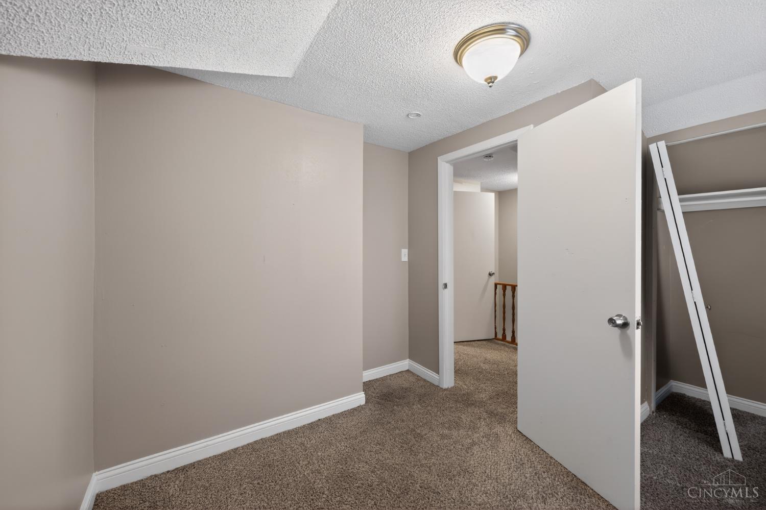 6586 Parrish Avenue Property Photo 18
