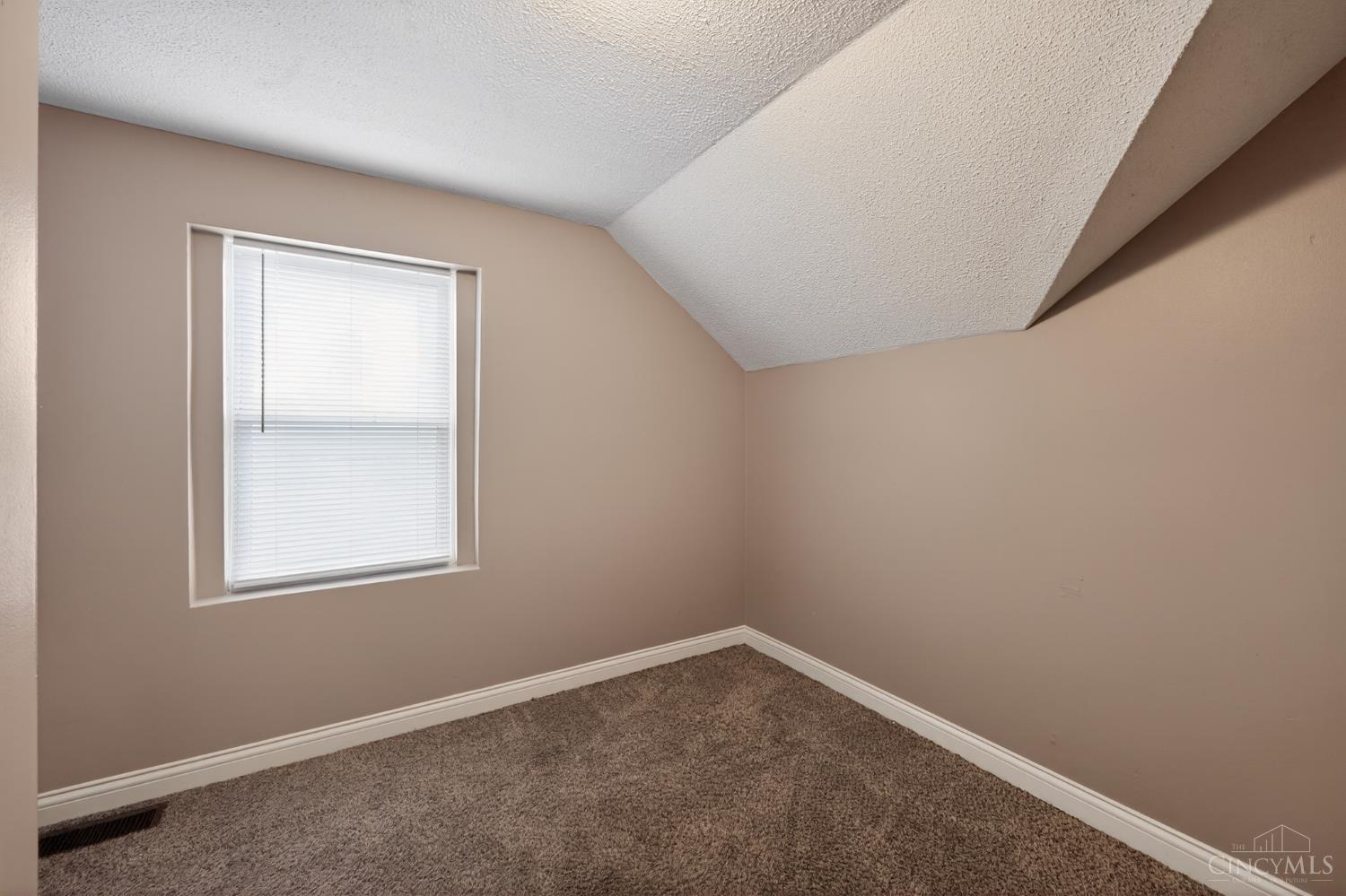 6586 Parrish Avenue Property Photo 23