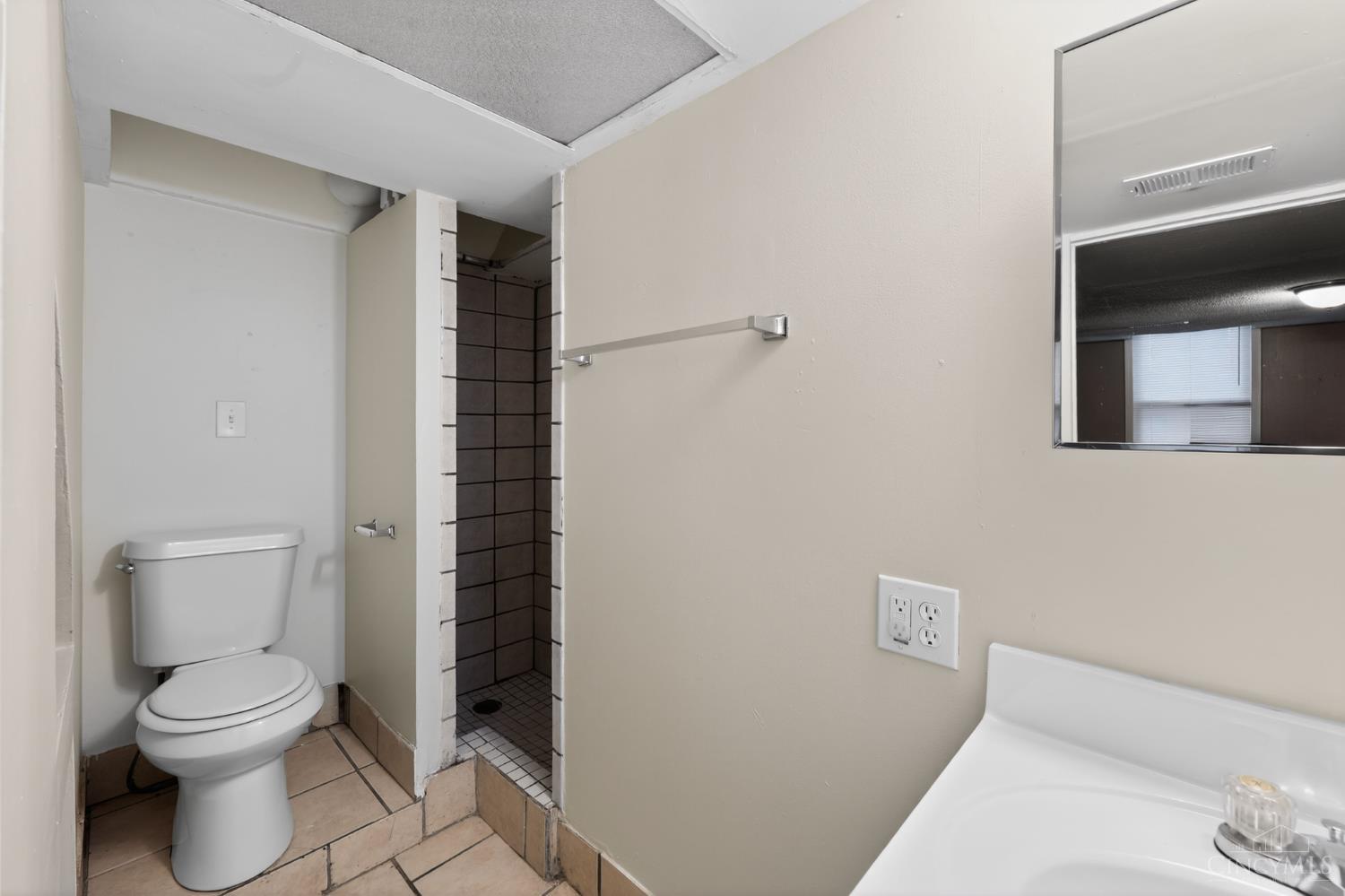 6586 Parrish Avenue Property Photo 29