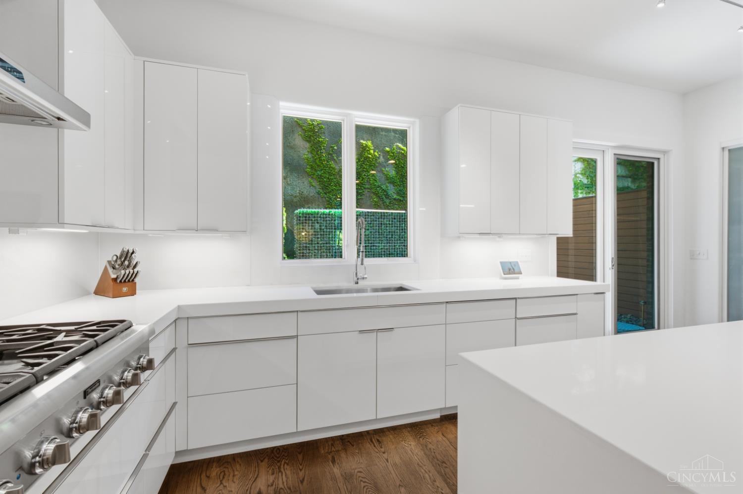 404 Baum Street Property Photo 10