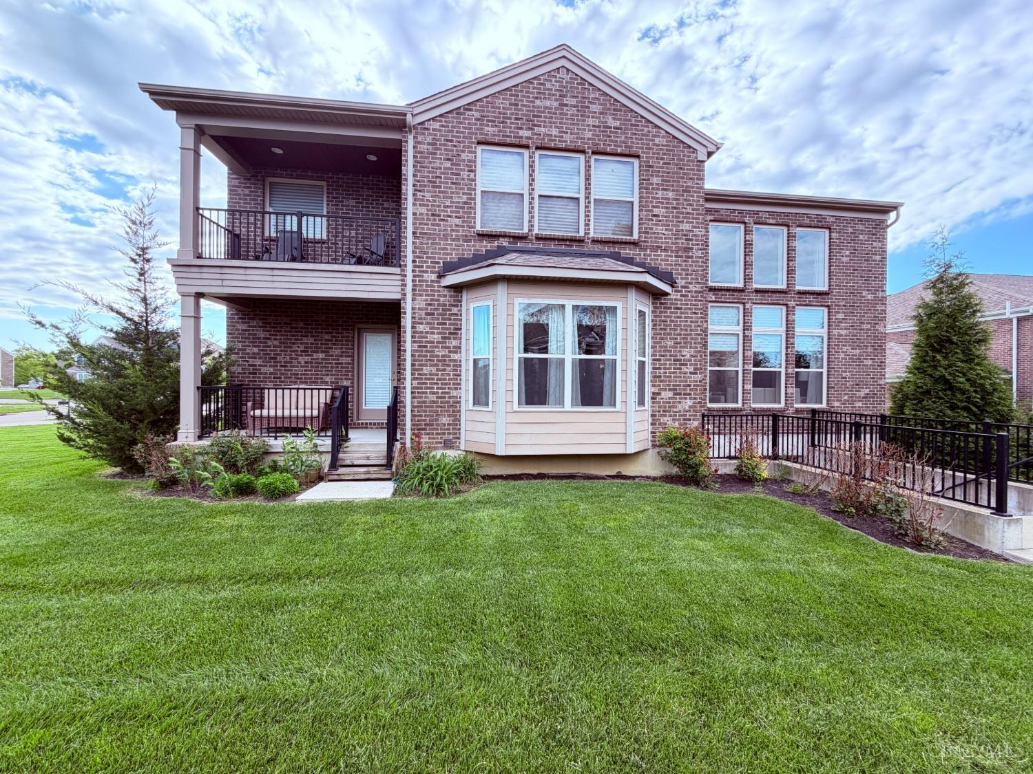 6537 Martindill Way Property Photo 11