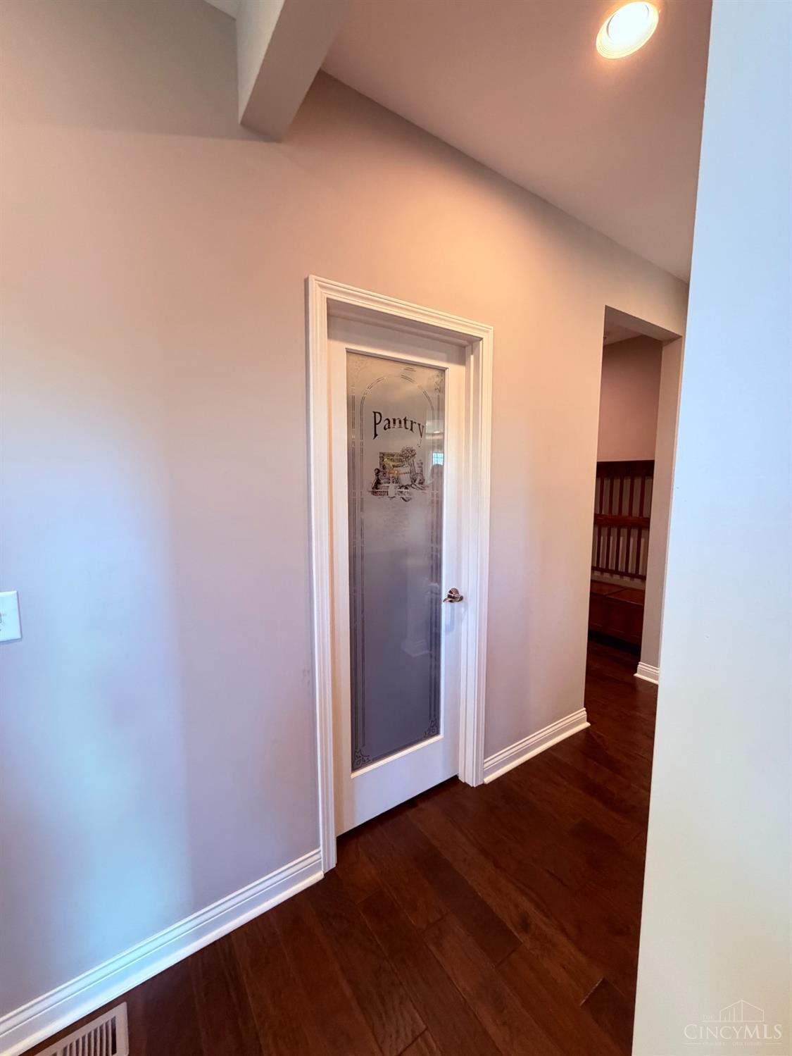 6537 Martindill Way Property Photo 29