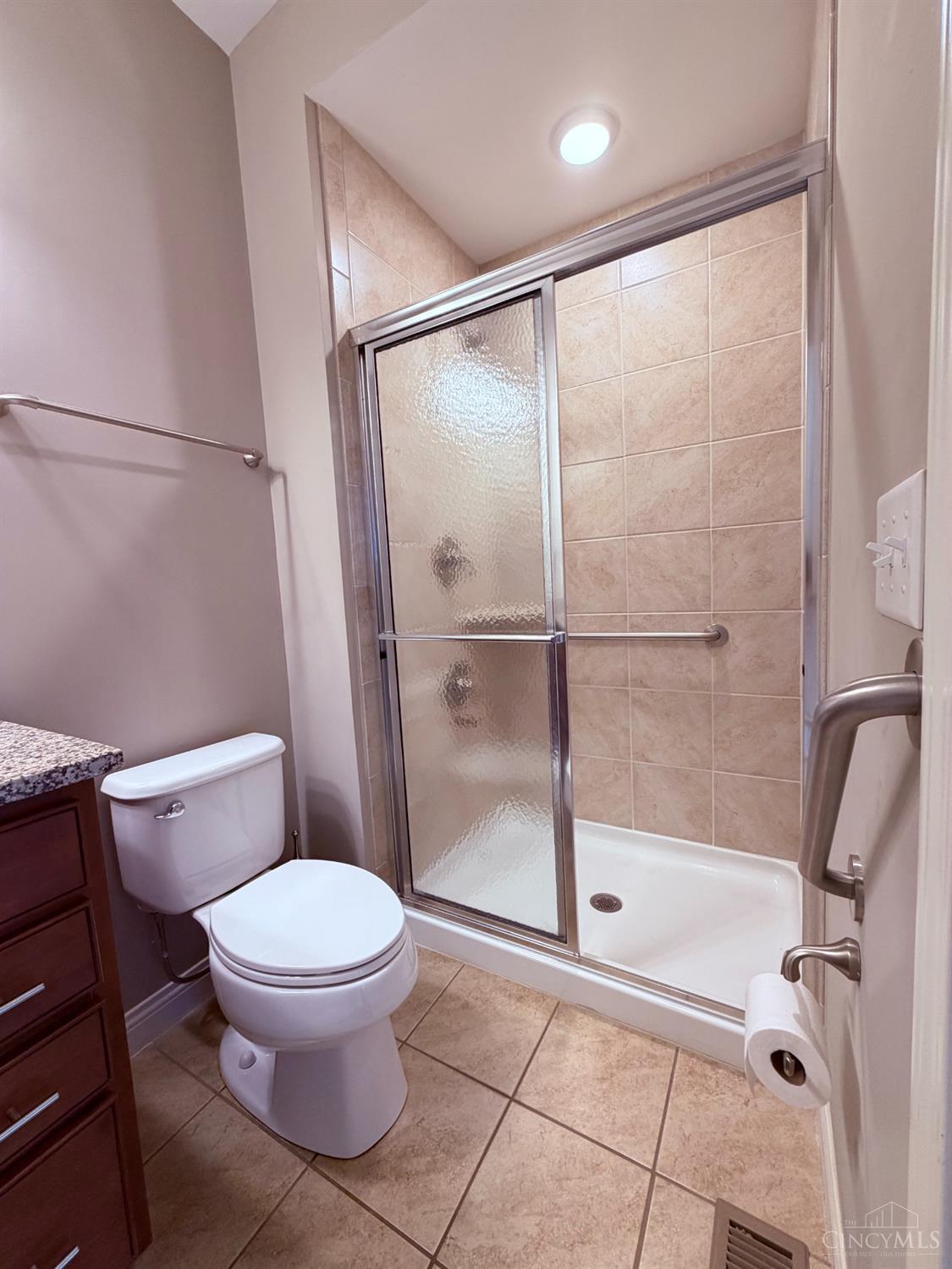6537 Martindill Way Property Photo 35