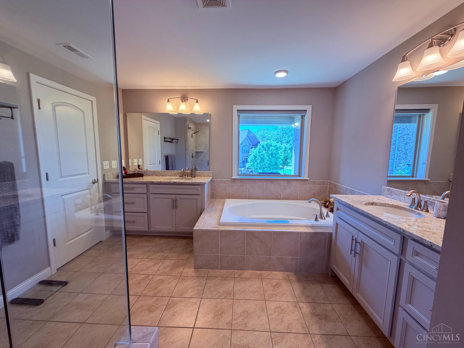 6537 Martindill Way Property Photo 50