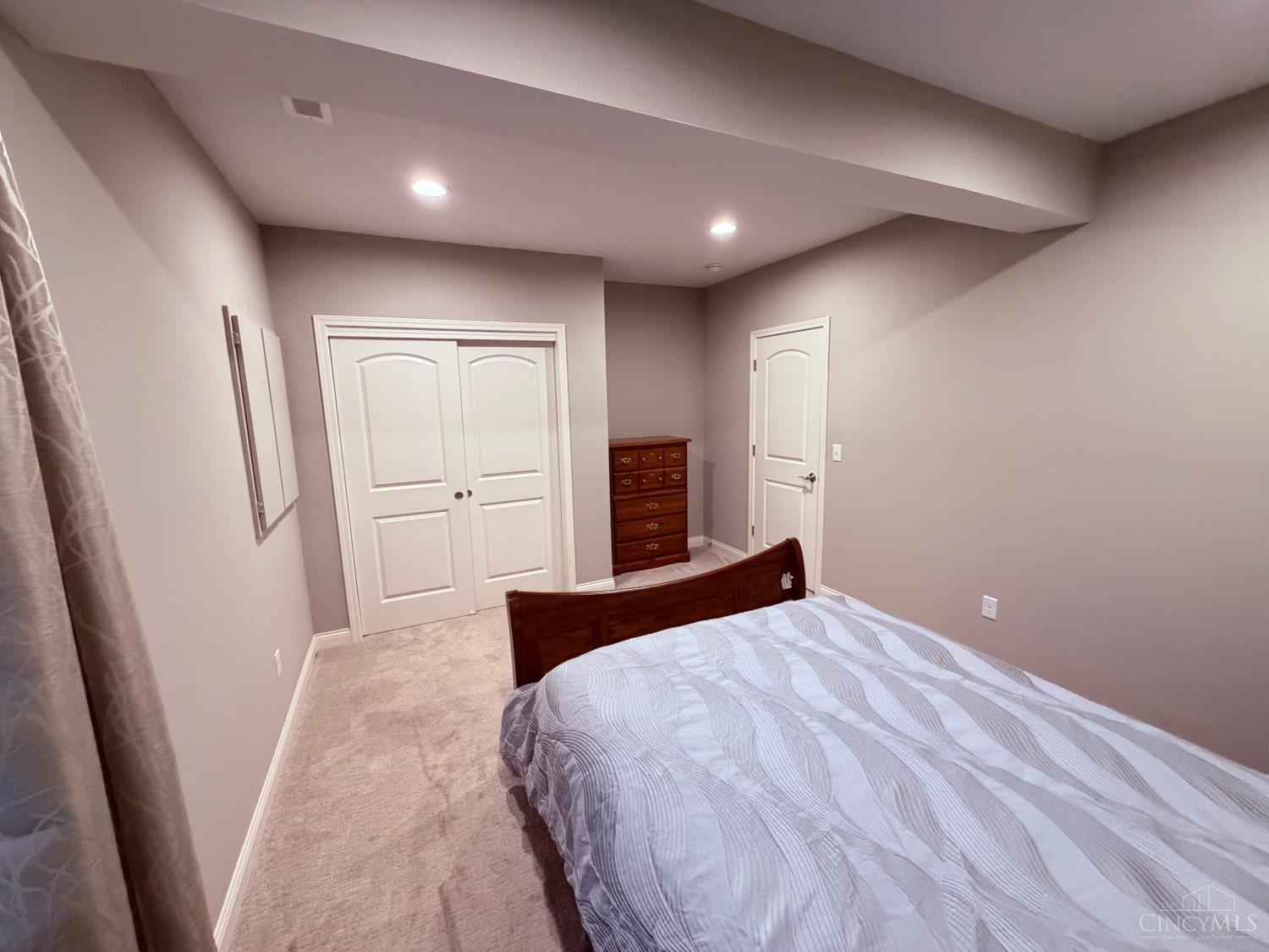 6537 Martindill Way Property Photo 74