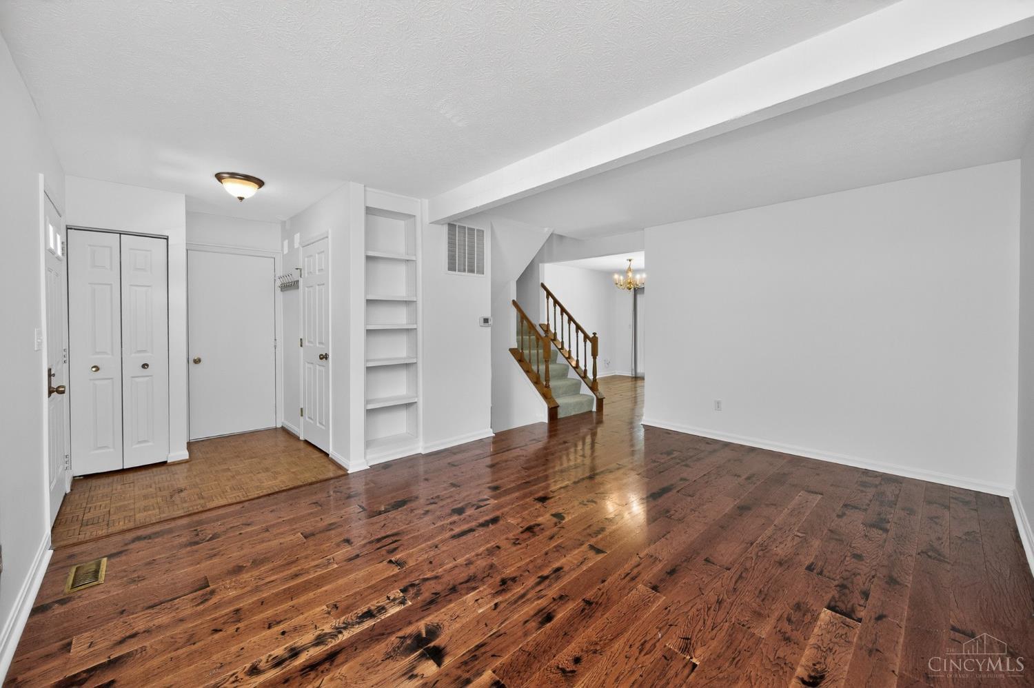 6355 Corbly Road Property Photo 6