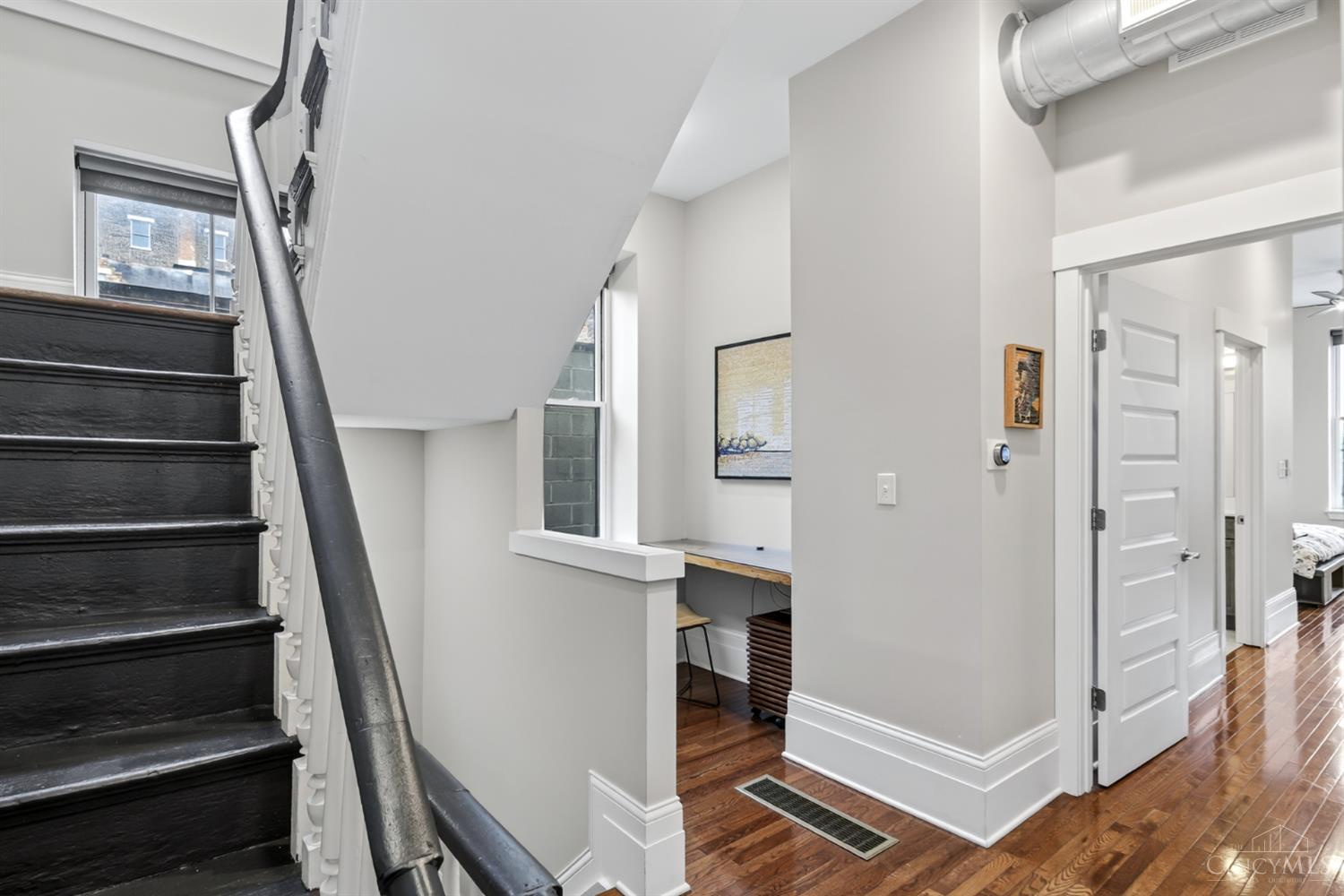 1008 Elm Street Property Photo 13