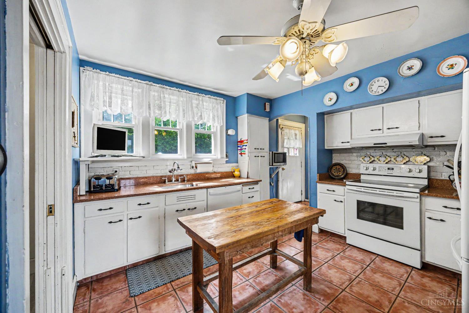 3518 Cornell Place Property Photo 13