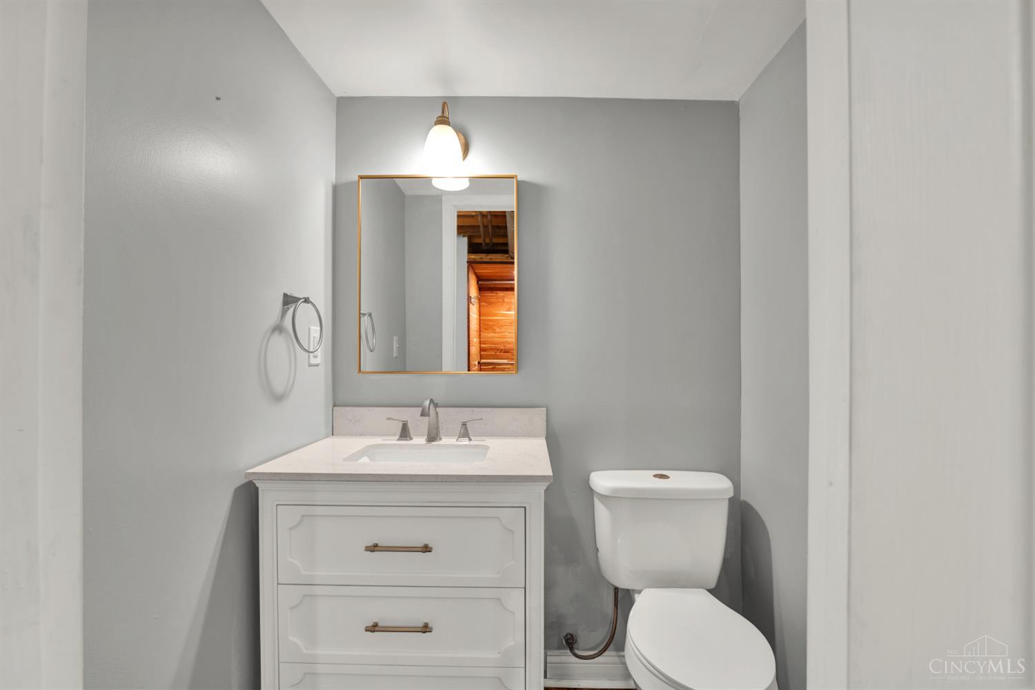 10555 Montgomery Road Property Photo 40